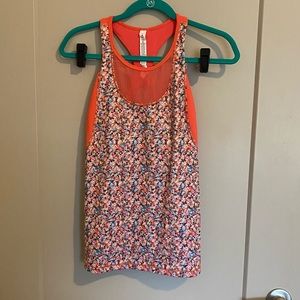Lululemon Mesh With Me floral print tank Size 8